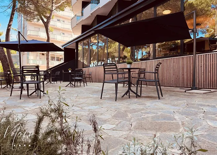 Otel Noir - Free Brunch & Breakfast Until 13-00 - Vicinissimi A Mirabilandia Milano Marittima