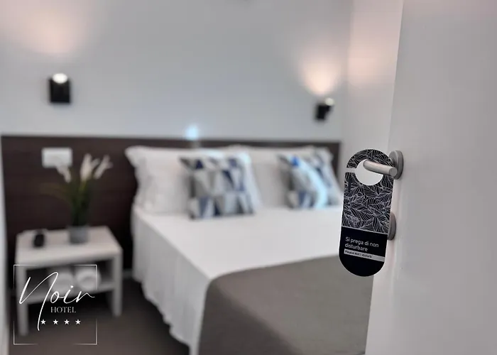 Otel Noir - Free Brunch & Breakfast Until 13-00 - Vicinissimi A Mirabilandia 4*