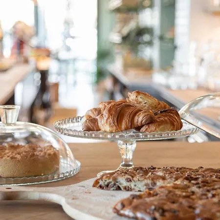 Noir - Free Brunch & Breakfast Until 13-00 - Vicinissimi A Mirabilandia Ξενοδοχείο Μιλάνο Μαριτίμα