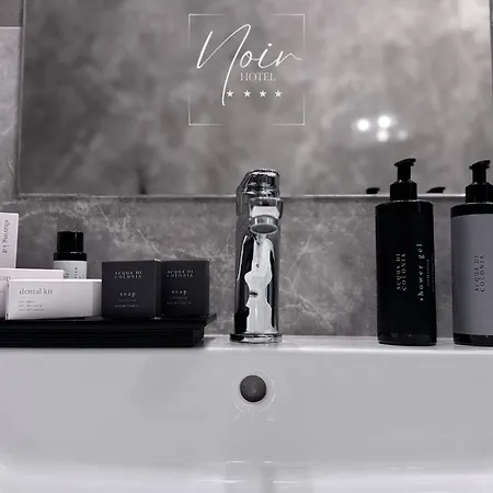 Ξενοδοχείο Noir - Free Brunch & Breakfast Until 13-00 - Vicinissimi A Mirabilandia 4*