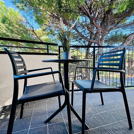 Ξενοδοχείο Noir - Free Brunch & Breakfast Until 13-00 - Vicinissimi A Mirabilandia Μιλάνο Μαριτίμα