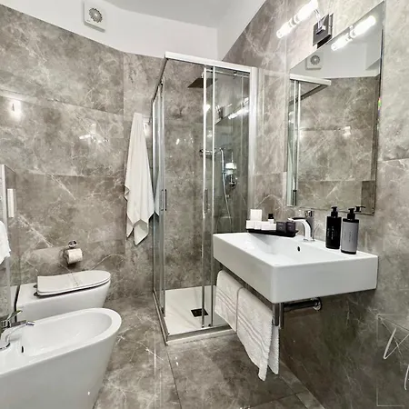 Noir - Free Brunch & Breakfast Until 13-00 - Vicinissimi A Mirabilandia 4*