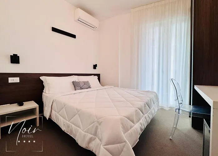 Noir - Free Brunch & Breakfast Until 13-00 - Vicinissimi A Mirabilandia Hotel