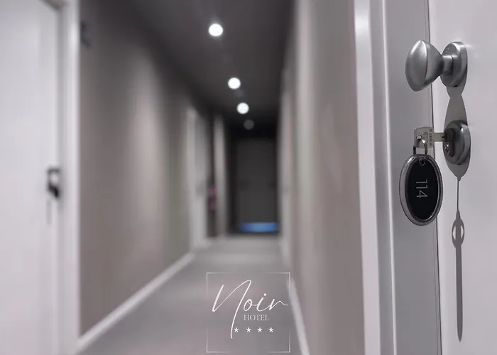 Noir - Free Brunch & Breakfast Until 13-00 - Vicinissimi A Mirabilandia فندق ميلانو ماريتيما